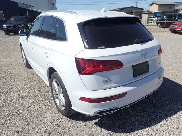 Image for 2019 Audi Q5 2.0 TDI S-LINE PLUS EDITION QUATTRO DIESEL AUTOMATIC 