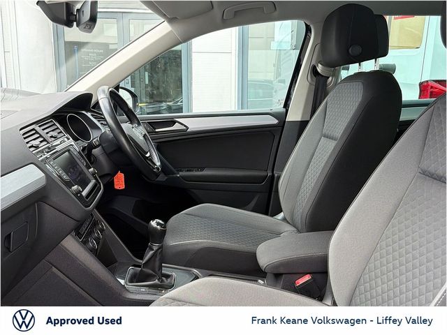 Image for 2017 Volkswagen Tiguan COMFORTLINE 2.0 TDI 150HP *DEEP BLACK METALLIC* *NEW NCT* *12 MONTHS FRANK KEANE WARRANTY* *FINANCE AVAILABLE*