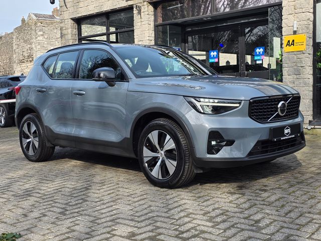 Image for 2023 Volvo XC40 RECHARGE T4 PLUS DARK THEME. FINANCE ARRANGED. SIMI. AA APPROVED.