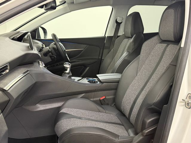 Image for 2019 Peugeot 3008 **ALLURE MODEL**18" DIAMOND CUT ALLOYS**BLIND SPOT WARNING**LANE ASSIST**SAT NAV**APPLE/ANDROID CARPLAY**REVERSE CAMERA**FRONT AND REAR PARKING SENSORS**WIRELESS PHONE CHARGING**LED HEADLAMPS**