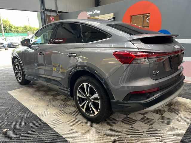 Image for 2023 Audi Q4 e-tron 2023 AUDI Q4 E-TRON 40 ADVANCED AUTOMATIC / CRUISE CONTROL / 360 PARKING CAMERA / ELETRIC AND HEATED SEATS / PADDLE SHIFTERS / APPLE CARPLAY / AMBIENT LIGHTS AND MORE