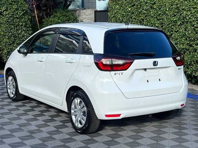 Image for 2024 Honda Fit 1.2 HYBRID AUTO // DIGITAL CLUSTER // REVERSE CAMERA // LANE ASSIST 