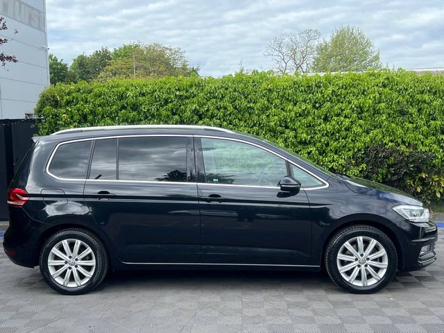 Image for 2016 Volkswagen Touran HIGHLINE 7-SEATER 1.4 TSI AUTO // BRAND NEW NCT // ADAPTIVE CRUISE CONTROL // BLUETOOTH MUSIC