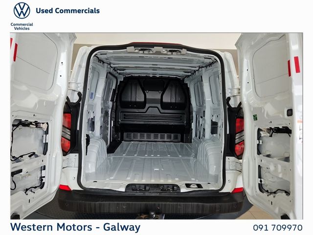 Image for 2024 Ford Transit Custom 1 OWNER, VAT RECEIPT, CAMERA, TOWBAR, AIR CON, COMPETITIVELY PRICED