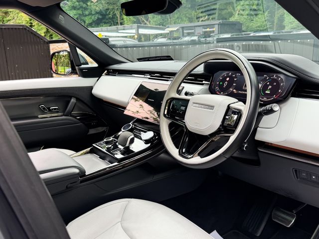 Image for 2023 Land Rover Range Rover Sport 2023 (231) Range Rover Sport Dynamic SE 3.0 P440e
