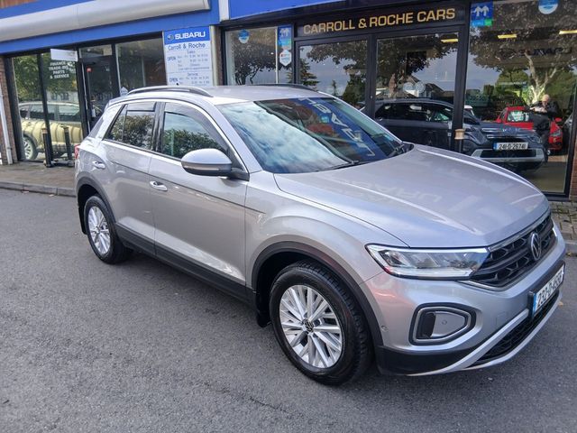 Image for 2023 Volkswagen T-Roc 2.0 TDI MANUAL 6SPEED FWD 116HP 5DR