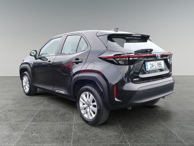 Image for 2024 Toyota Yaris Cross 1.5 Hybrid Luna