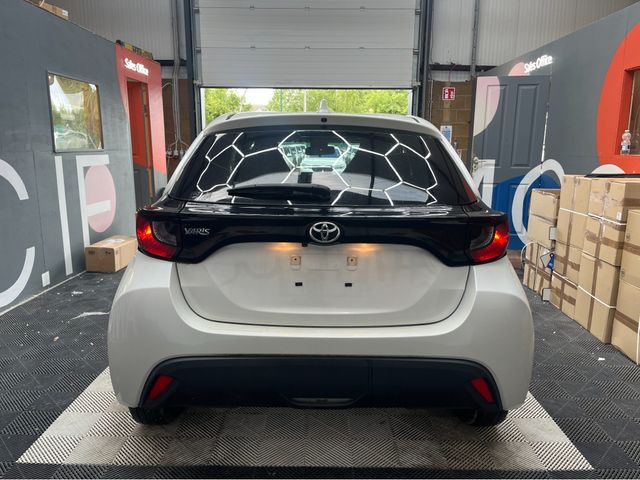 Image for 2021 Toyota Yaris 2021 TOYOTA YARIS X 1.0 AUTOMATIC / REVERSE CAMERA AND MORE