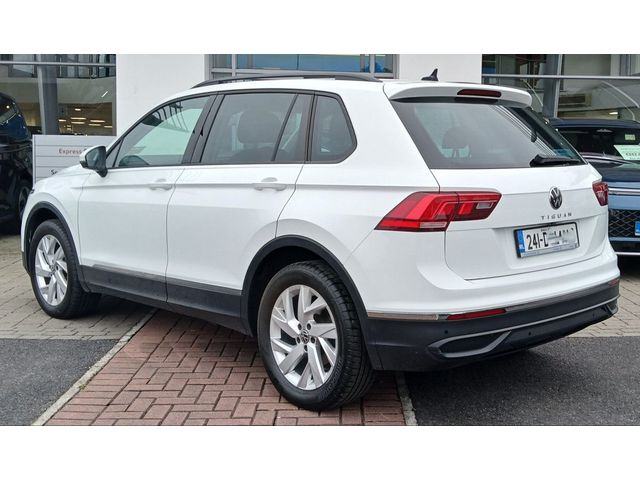 Image for 2024 Volkswagen Tiguan LIFE 2.0TDI DSG 150HP **REAR VIEW CAMERA, APP CONNECT, ADAPTIVE CRUISE CONTROL**