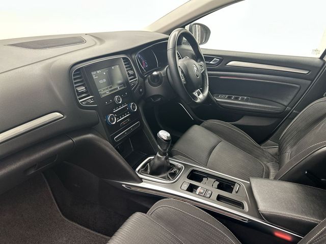 Image for 2019 Renault Megane 1.5DCI ICONIC *FREE HAMPER* €50 P/W