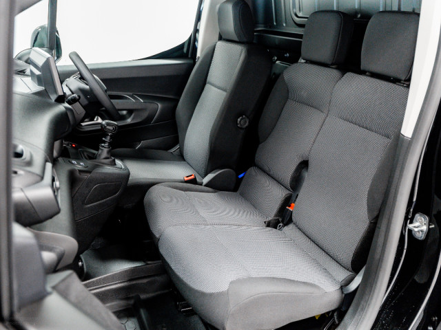 Image for 2026 Peugeot Partner **€3, 000 OFF** Pro Plus 1.5 Diesel 100HP 650Kg L1 - €27, 170 inc vat