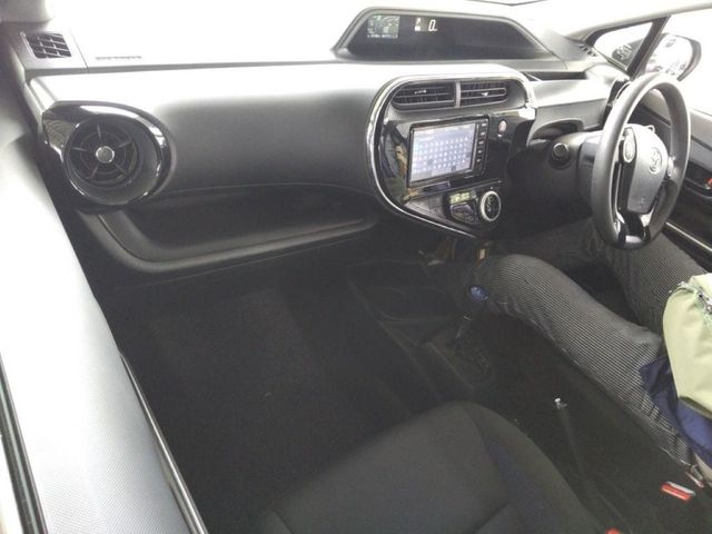 Image for 2020 Toyota Aqua 1, 5 HYBRID AUTOMATIC - REAR CAMERA/PARKING RADAR