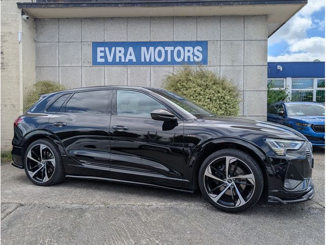 Image for 2023 Audi e-tron 50E S LINE QUATTRO ELECTRIC AUTOMATIC//FULL LEATHER HEATED SEATS//REVERSE CAMERA//MULTI-FUNCTIONAL STEERING WHEEL// 