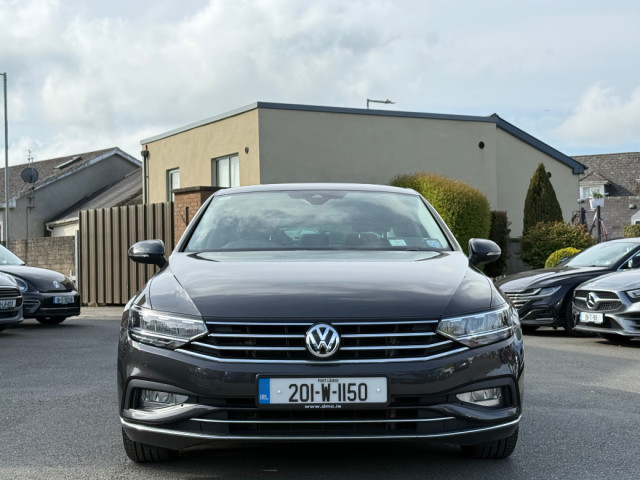 Image for 2020 Volkswagen Passat ELEGANCE 1.5TSI 150BHP *LOW KMS & HUGE SPEC*