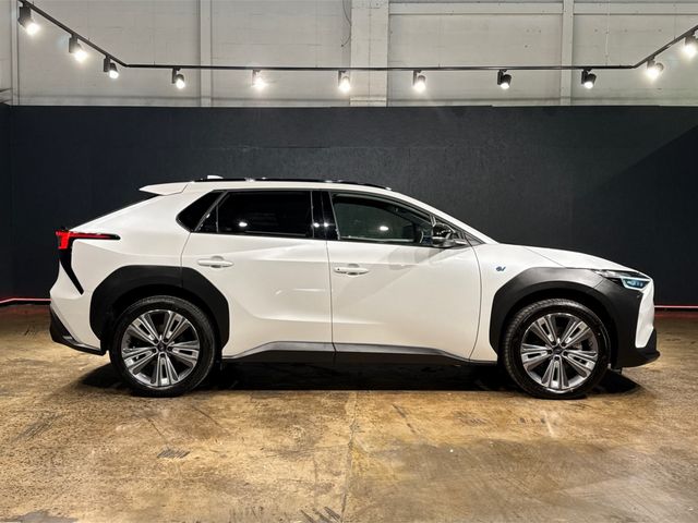 Image for 2023 Subaru Solterra TOURING EV - ALL WHEEL DRIVE OFFROAD CAPABILITY - 360/REVERSE CAMERA - HEATED ELECTRIC SEATS - PANORAMIC SUNROOF - CRUISE CONTROL - ELECTRIC TAIL-GATE