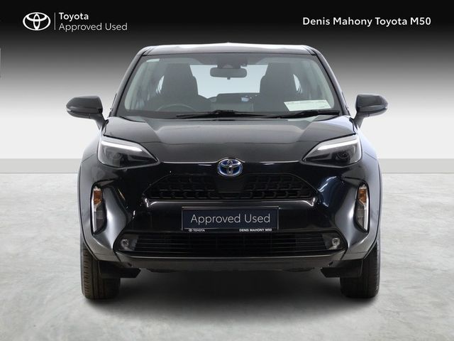 Image for 2023 Toyota Yaris Cross Luna Hybrid
