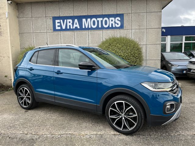 Image for 2020 Volkswagen T-Cross FIRST EDITION PLUS AUTOMATIC 1.0 PETROL //HIGH SPEC//LOW MILES//REVERSE CAMERA//KEYLESS ENTRY//ADAPTIVE CRUISE CONTROL// 