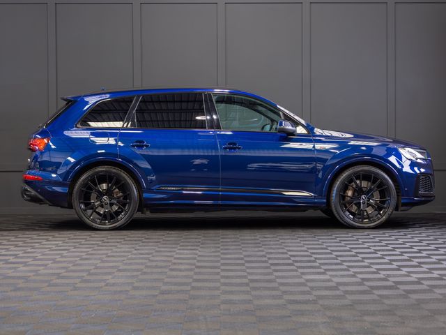 Image for 2021 Audi Q7 S-Line 55 TFSI-E Quattro