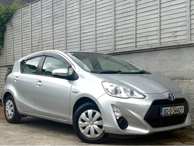 Image for 2016 Toyota Aqua 1.5 HYBRID / AUTO / REVERSE CAMERA / NAV / ALLOYS / FOGS / AIR-CON/*FINANCE PACKAGES AVAILABLE*