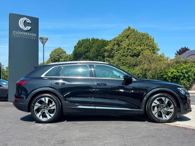 Image for 2023 Audi Q8 e-tron QUATTRO SPORT