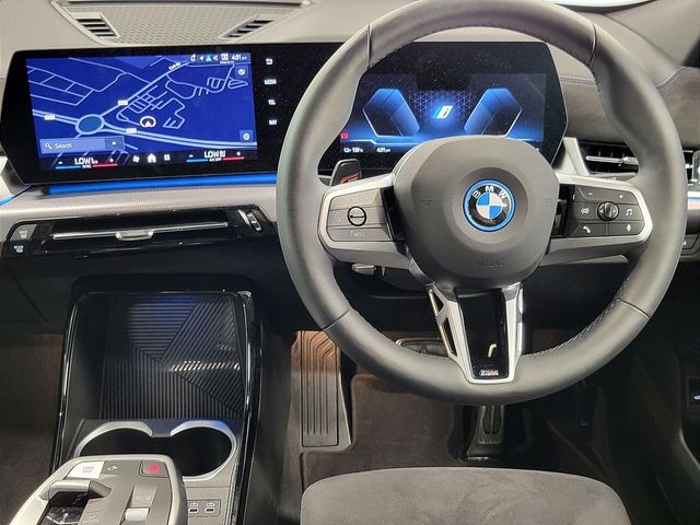 Image for 2025 BMW iX2 eDrive20 M Sport