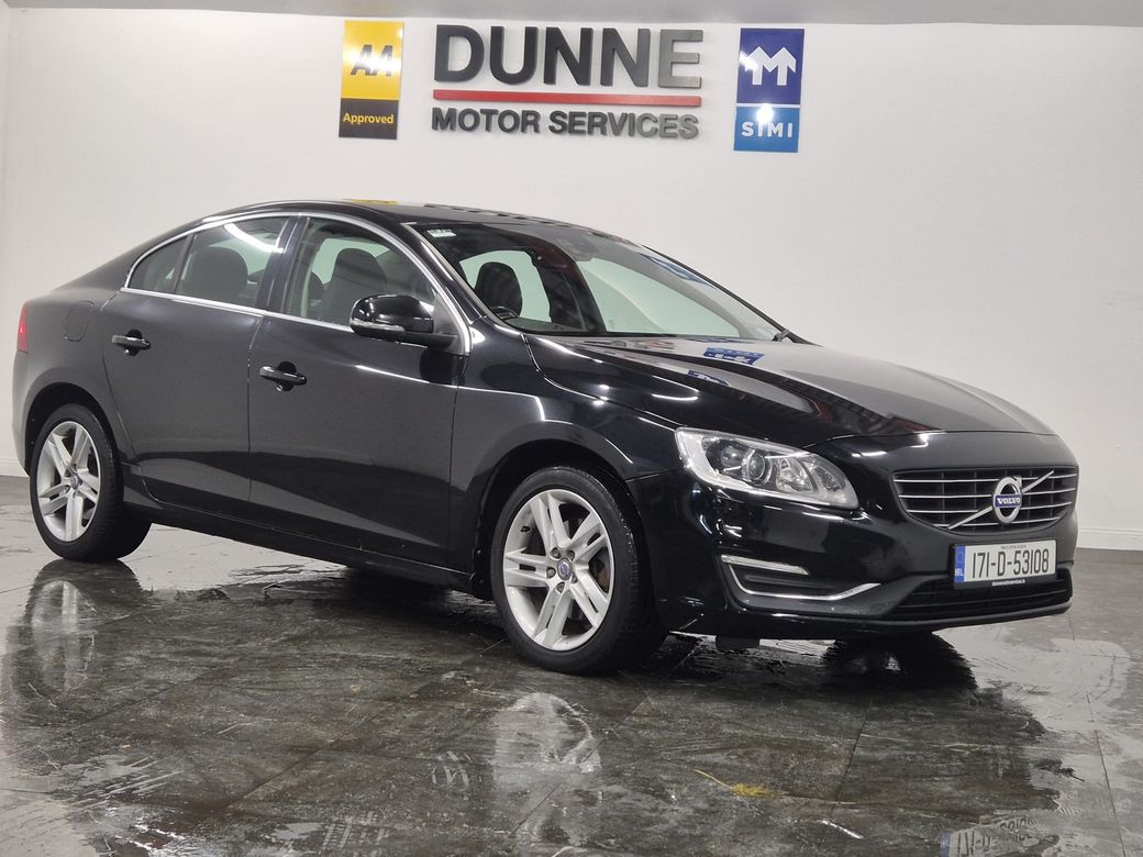 Image for 2017 Volvo S60 **FULL LEATHER**ELECTRIC MEMORY SEATS**D4 SE LUX NAV (190BHP)**17" ALLOYS**NCT 01/27**12 MONTH WARRANTY**FINANCE AVAILABLE