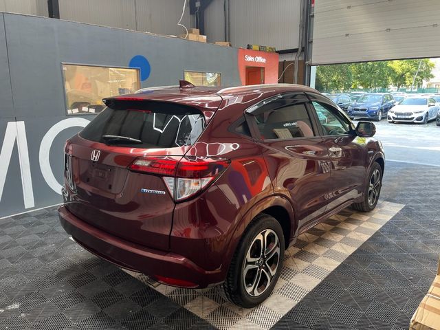 Image for 2015 Honda Vezel 2015 HONDA VEZEL HYBRID Z 1.5 AUTOMATIC / CRUISE CONTROL / PARKING CAMERA / HEATED SEATS / PADDLE SHIFTERS AND MORE