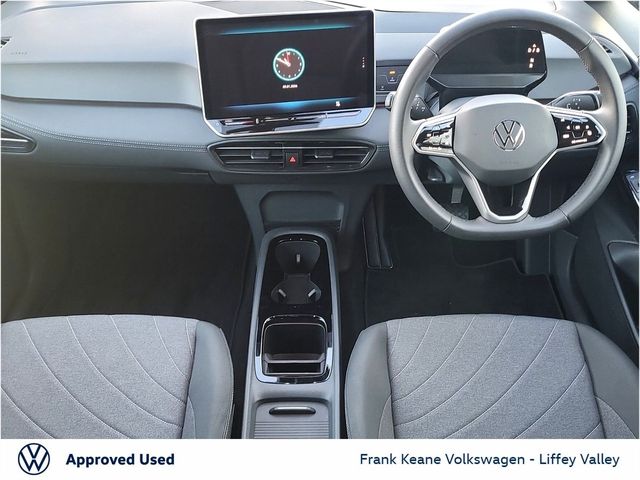 Image for 2025 Volkswagen ID.3 52KWH PURE PLUS *COSTA AZUL BLUE* *CAMERA* PRIVACY GLASS* *HEATED SEATS* *18" ALLOY WHEELS* *BATTERY CERTIFIED* *PCP FINANCE AVAILABLE* *NEW €35000*