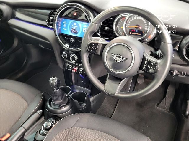 Image for 2022 Mini Cooper Cooper Classic