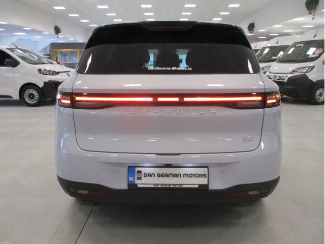 Image for 2026 Leapmotor B10 Design BEV 67 1KWH 434KM 5