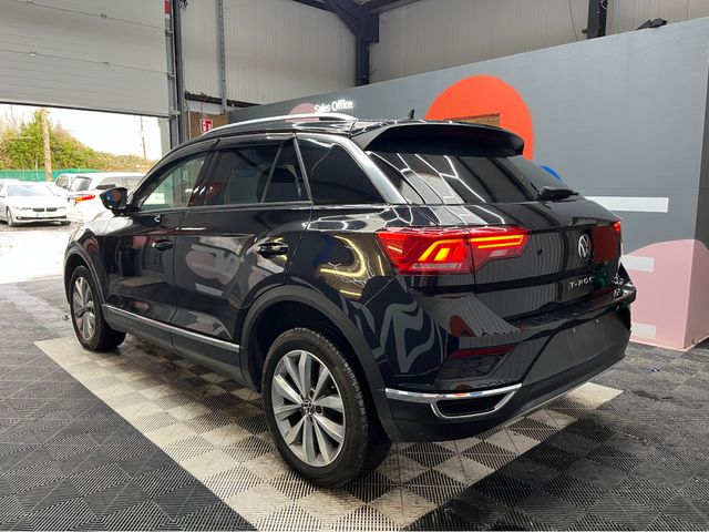 Image for 2021 Volkswagen T-Roc €24950! 2021 VOLKSWAGEN T-ROC 2.0 TDI STYLE DESIGN PACKAGE 2.0 AUTOMATIC / CRUISE CONTROL / REVERSE CAMERA / PADDLE SHIFTERS 