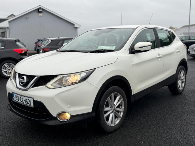 Image for 2015 Nissan Qashqai 1.5 DCI Acenta Smart Vision 110PS 5DR