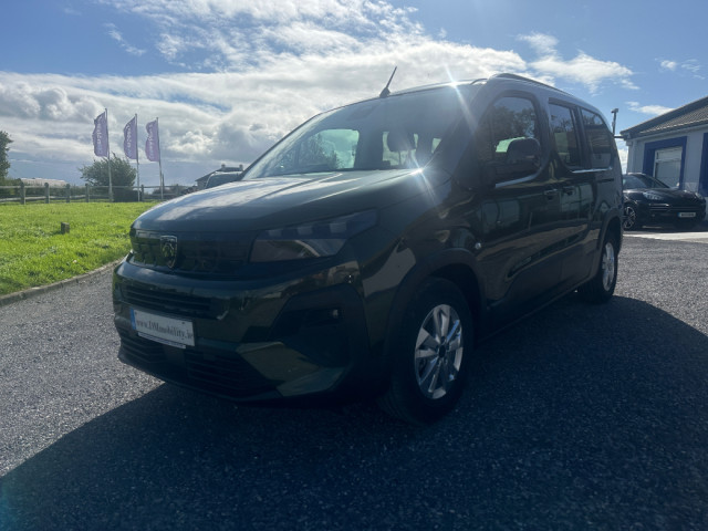 Image for 2026 Peugeot Rifter Wheelchair Accessible