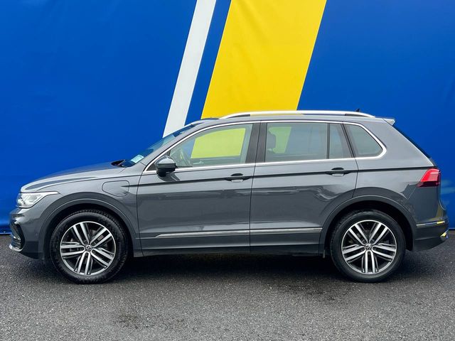 Image for 2022 Volkswagen Tiguan ELEGANCE 1.4 TSI HYBRID AUTO // PANORAMIC SUNROOF // 360 DEGREE SURROUND PARKING SENSORS // HEATED SEATS