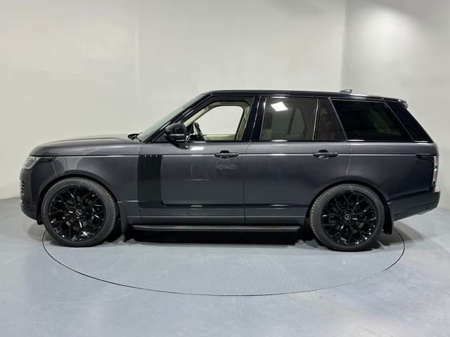 Image for 2020 Land Rover Range Rover Vogue P400e 202