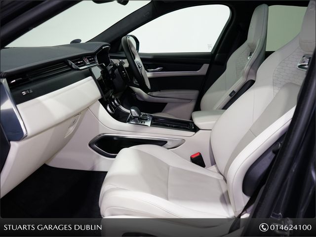 Image for 2024 Jaguar F-Pace *R-DYNAMIC HSE – EXTERIOR BLACK PACK* CARPARIAN GREY WITH IVORY INTERIOR, PANORAMIC SUNROOF, PEFORMANCE SEATS, HEATED AND COOLED SEATS
