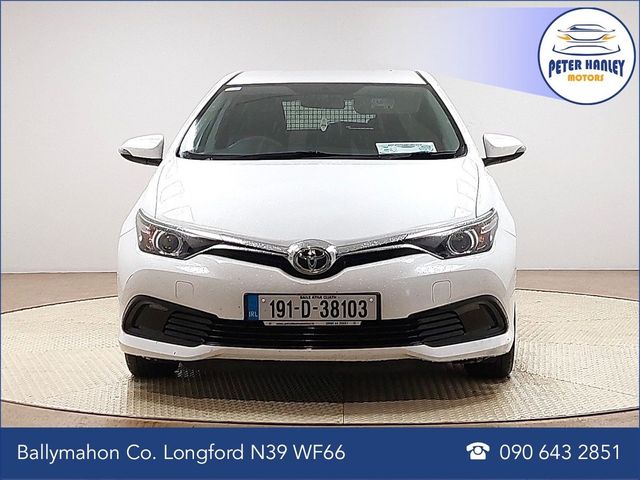 Image for 2019 Toyota Auris 1.4 D-4D (90) 5Dr Aura