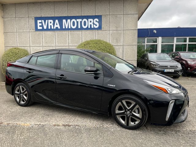 Image for 2018 Toyota Prius TOURING SELECTION AUTOMATIC HYBRID 1.8 PETROL //HIGH SPEC//FULL LEATHER//HEATED SEATS//HEAD UP DISPLAY//