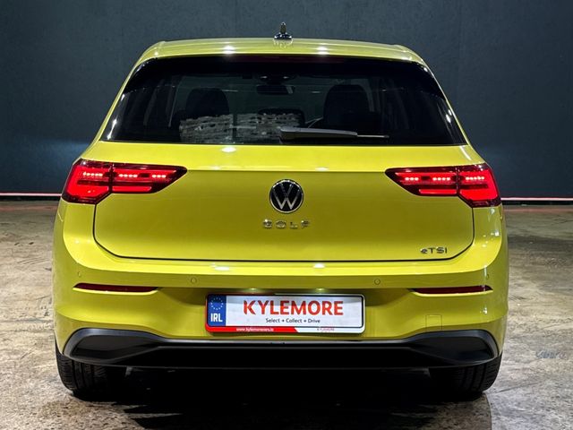 Image for 2024 Volkswagen Golf 1.0 AUTOMATIC - ETSI ACTIVE - FACTORY ALLOYS - PADDLE SHIFT - CRUISE CONTROL - DIGITAL DASH - REAR CAMERA