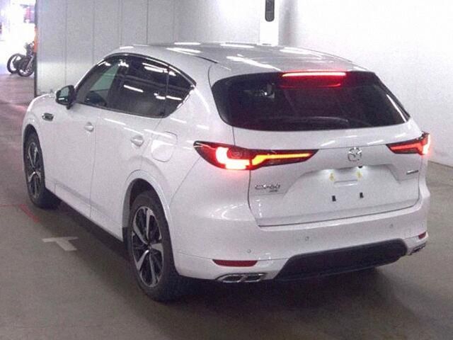 Image for 2023 Mazda CX-60 2023 MAZDA CX-60 4WD PHEV EXCLUSIVE MODERN 2.5 AUTOMATIC / CRUISE CONTROL / 360 CAMERA / ELECTRIC MEMORY & HEATED SEATS AND MORE