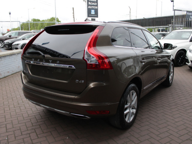 Image for 2017 Volvo XC60 D4 INSCRIPTION 5DR AUTO ESTATE