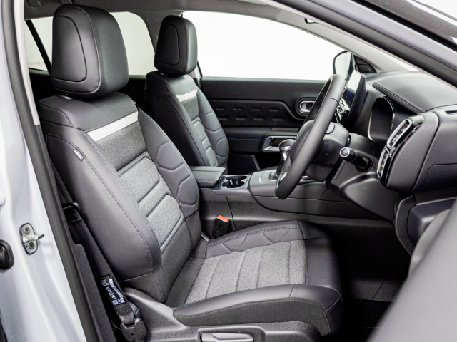 Image for 2026 Citroen C5 Aircross Plus 1.2 Petrol 130HP