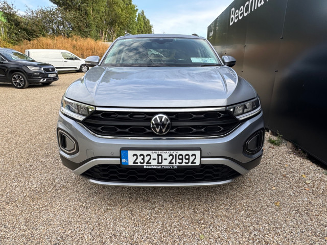 Image for 2023 Volkswagen T-Roc 2.0 TDI 2 SEATER COMMERCIAL // PRICE EXCL. VAT // STUNNING CONDITION // 09/27 CVRT // ONE OWNER // FULL VW SERVICE HISTORY // PARK ASSIST, PARKING SENSORS AND CRUISE CONTROL // 