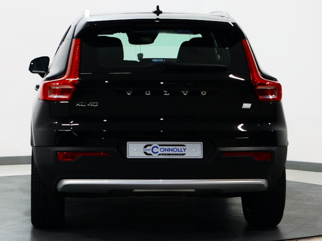 Image for 2022 Volvo XC40 *25* RECHARGE T4 CORE