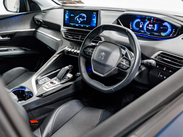 Image for 2022 Peugeot 3008 Allure 1.6 PHEV Auto 225HP