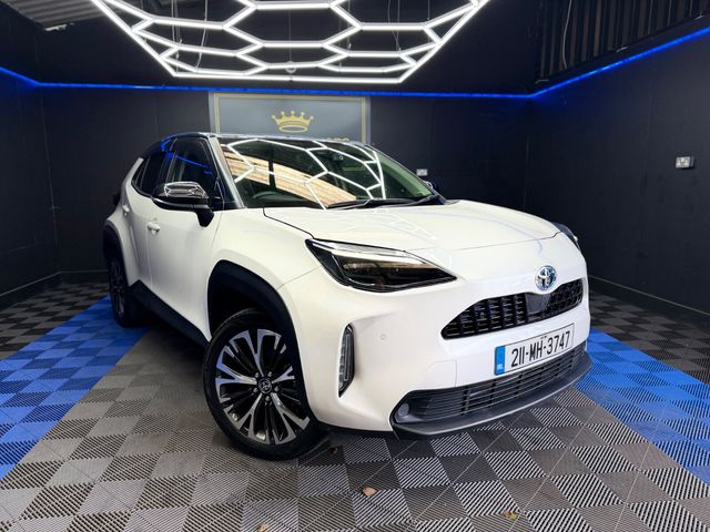 Image for 2021 Toyota Yaris Cross 1.5 Hybrid CVT Luna Sport