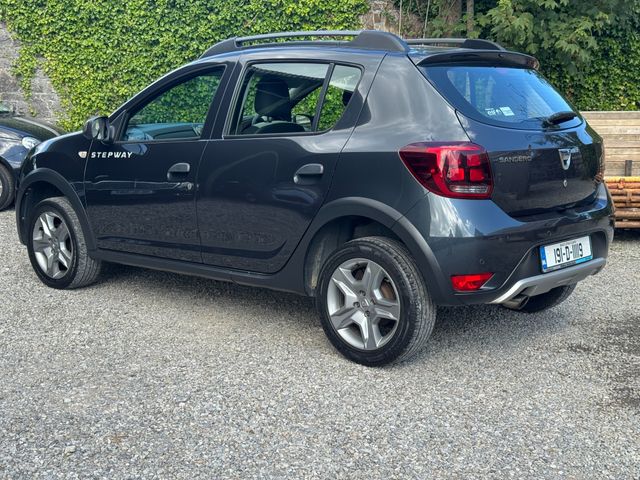 Image for 2019 Dacia Sandero Stepway Signature TCE 90 MY18