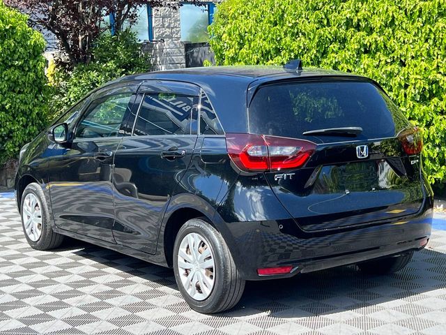 Image for 2021 Honda Fit 1.5 HYBRID AUTO // REVERSE CAMERA // AIR CONDITIONING // LANE ASSIST