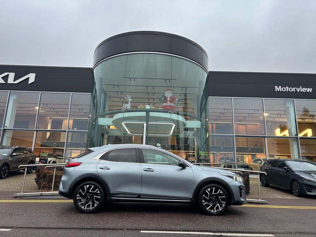 Image for 2023 Kia XCeed PE Phev 5DR Auto **warranty till 2030** Sat Nav, Touch Screen Infotainment System, Rear Parking Sensors, Alloy Wheels, 