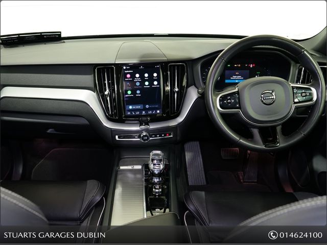 Image for 2023 Volvo XC60 T6 XC60 PLUS DARK: PANORAMIC SUNROOF, 19” DIAMOND CUT ALLOYS, ONYX BLACK METALLIC WITH CHARCOAL LEATHER, KEYLESS ENTRY, HEATED SEATS